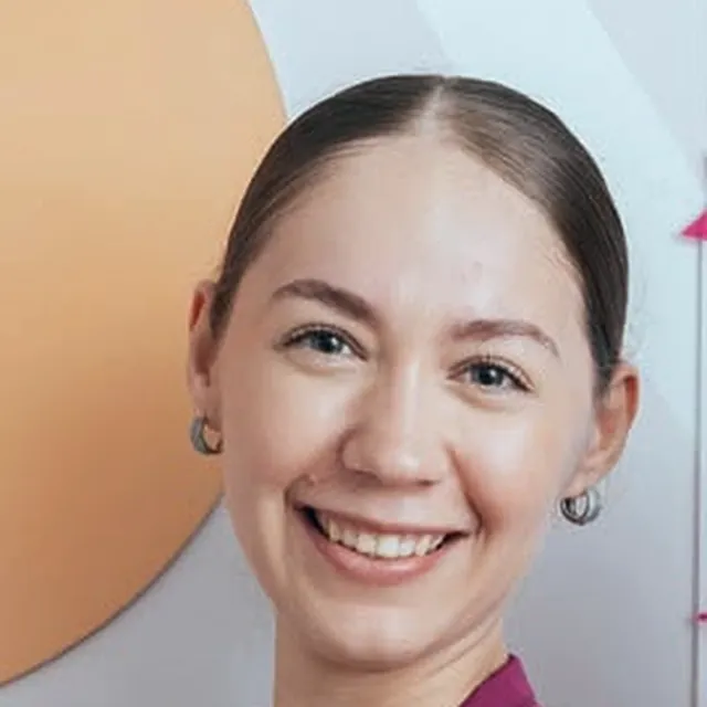 Georgina Montserrat Gallegos de León, odontología general, en Smile Republic Las Américas