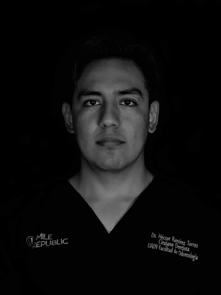 Héctor Ramírez, reconstrucción y estética dental, Smile Republic Las Américas